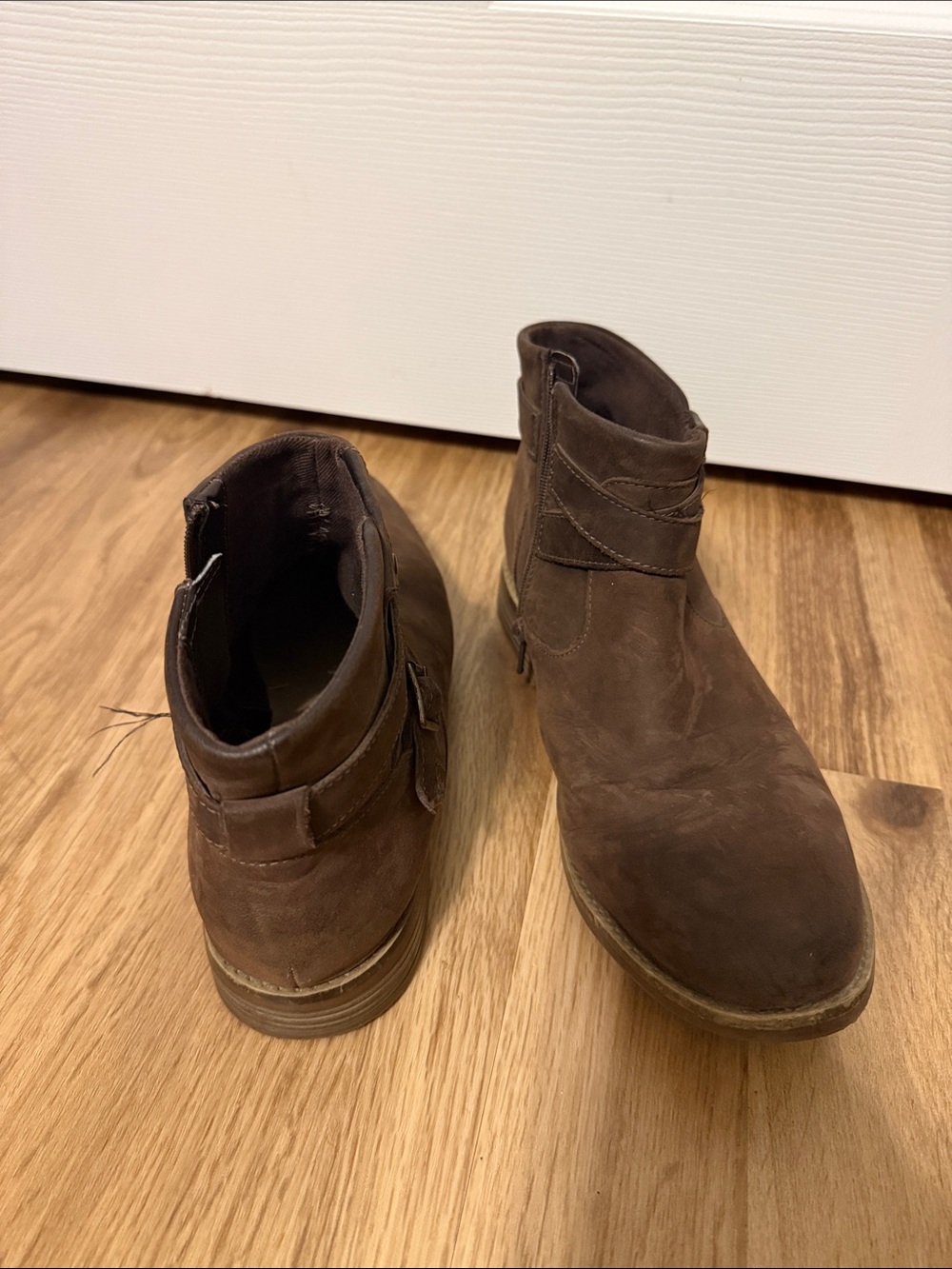 Clarks Women's Brown Suede Ankle Boots - Side Zip Booties